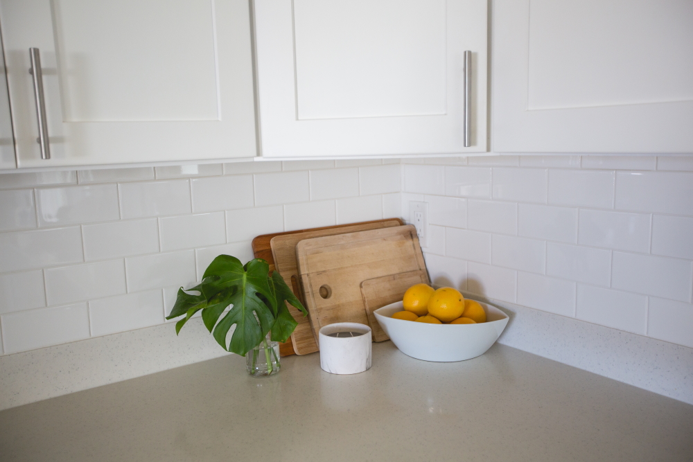 Ordnung in der Küche aufräumen sortieren organisieren richtig einräumen Kühlschrank ausmisten reinigen putzen